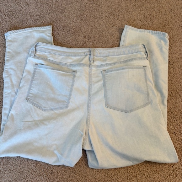 Athleta Sculptek Light Blue Denim Jeans 16 - Picture 10 of 11